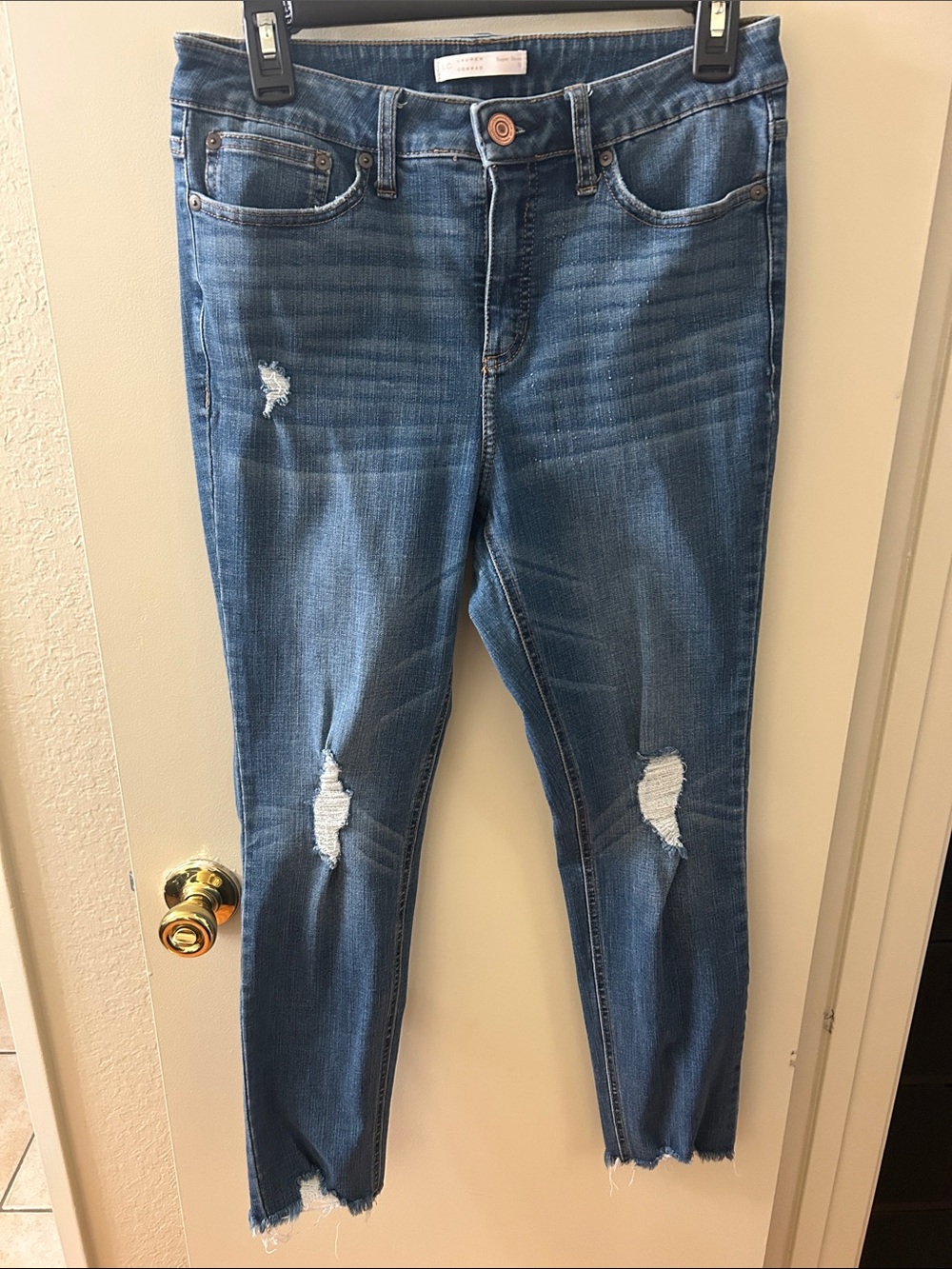 LC Lauren Conrad Medium Blue Ripped Skinny Jeans